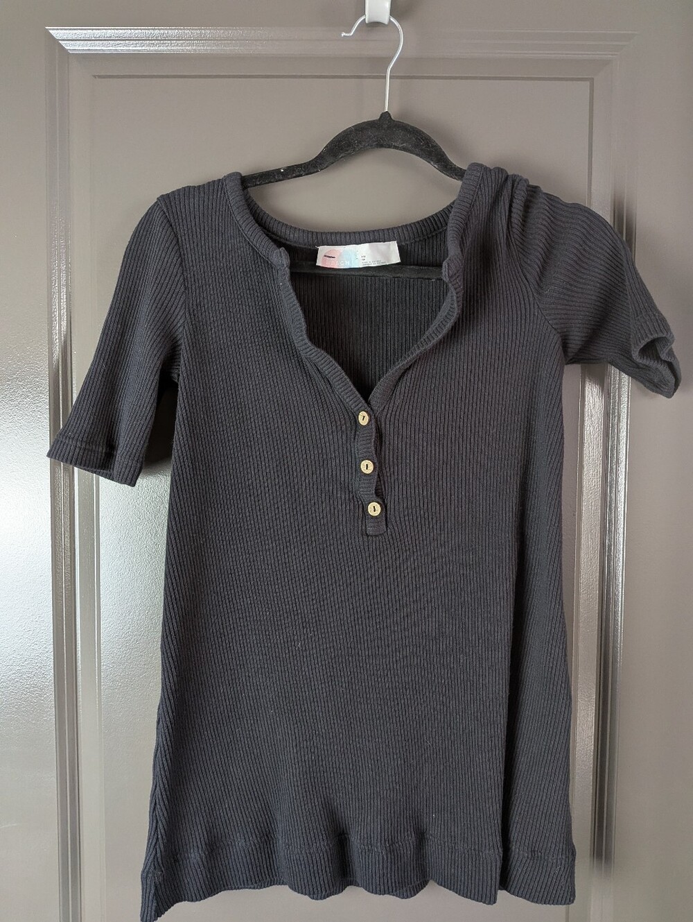 free people beach women's size XS black cotton knit v neck short sleeve top